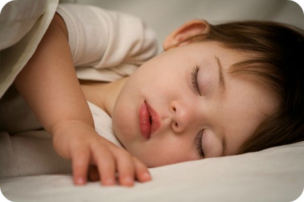 Причины скрипа зубов во сне у ребенка и взрослого1
