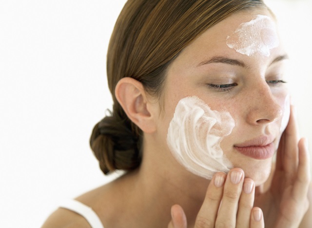 Как восстановить кожу после зимы: рекомендации косметологов2