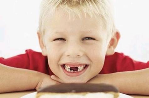 Почему болят молочные зубы2