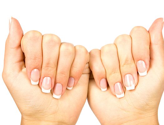 Белые пятна на ногтях рук, ног: причины2