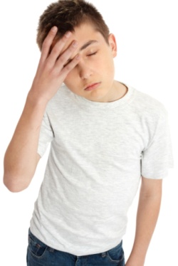 Почему у подростка болит голова: причины, последствия4