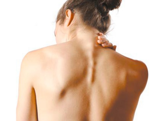 Почему болит между грудью: причины, последствия, методы диагностики5