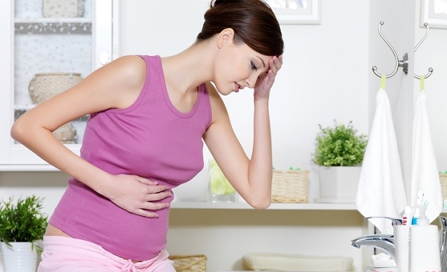 Почему болит желудок при беременности 1