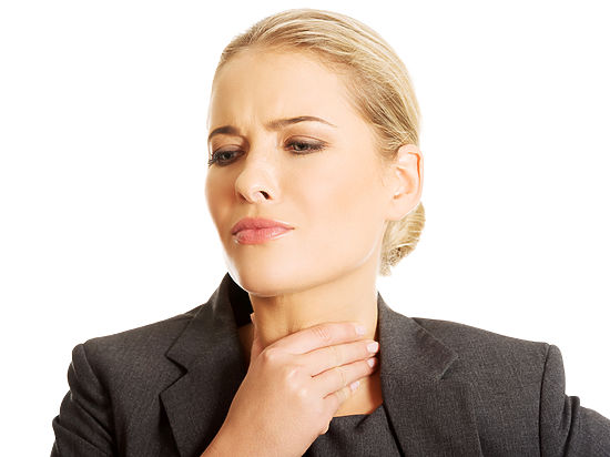 Сильно болит горло, что делать в домашних условиях? 1